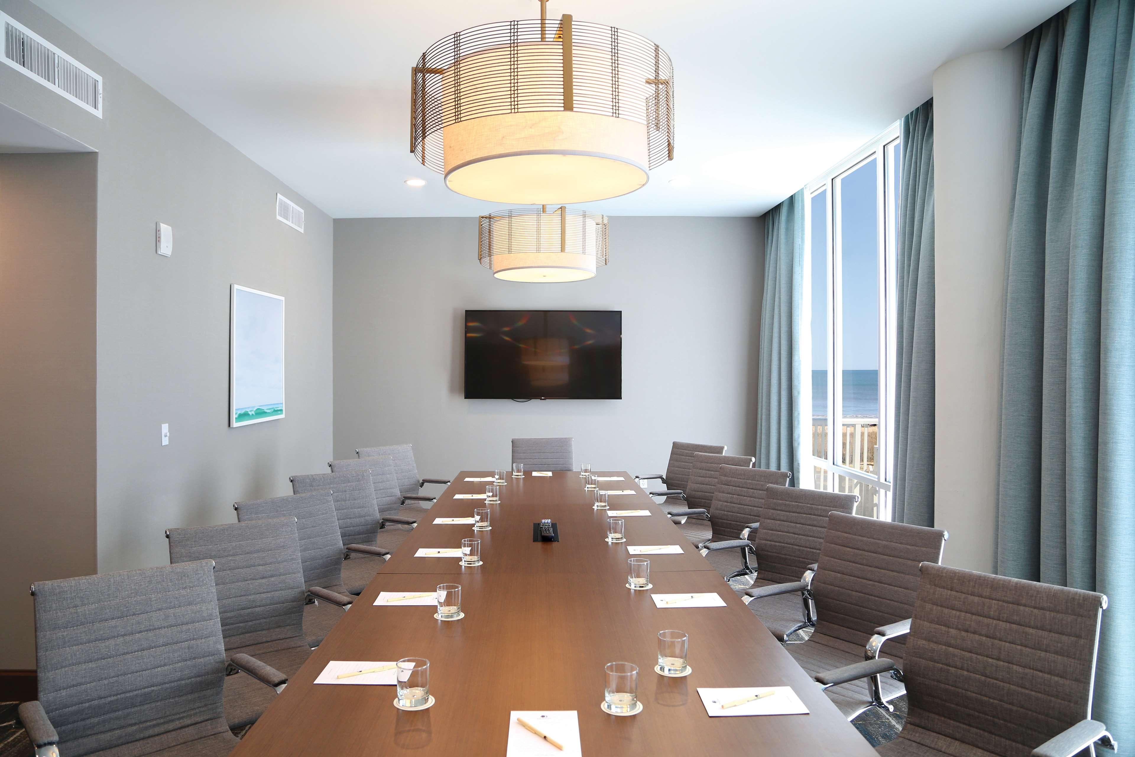 Doubletree By Hilton Ocean City Oceanfront Eksteriør billede