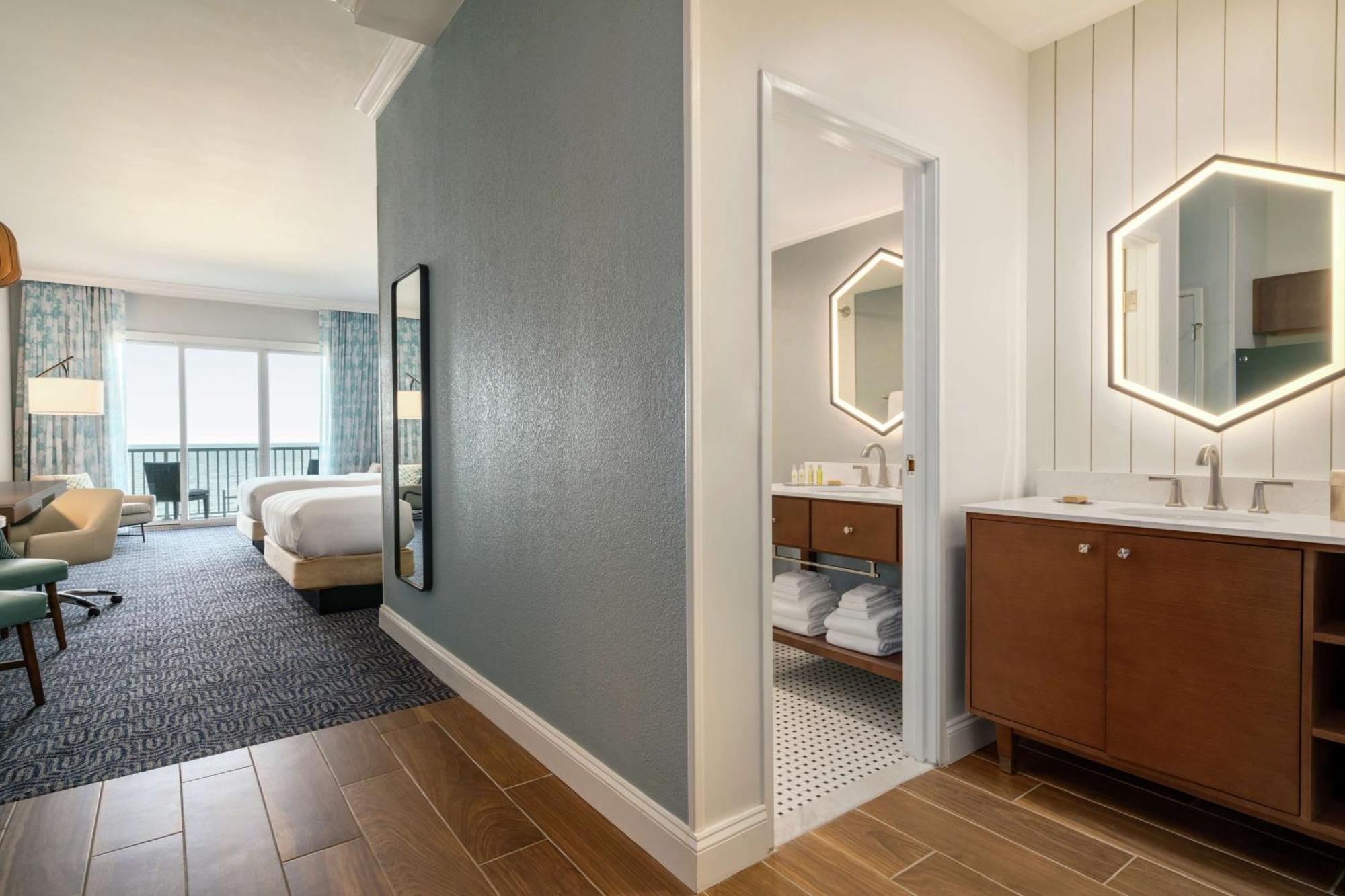 Doubletree By Hilton Ocean City Oceanfront Eksteriør billede